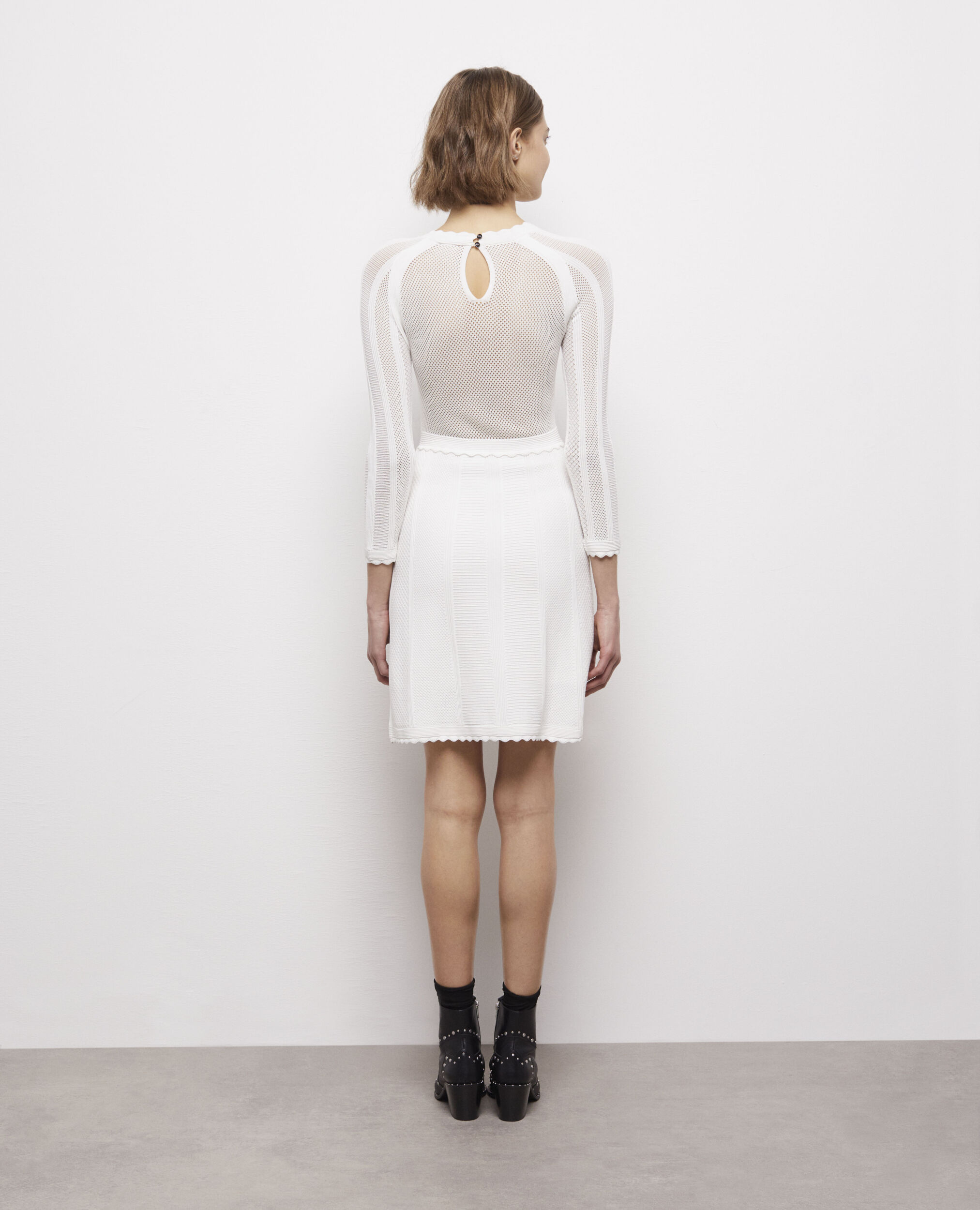 Robe courte blanche en maille