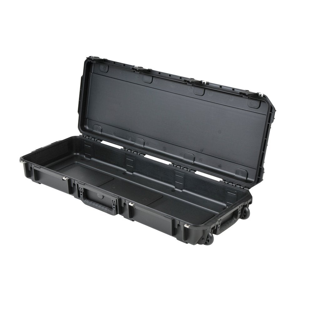 SKB iSeries 4214 waterdichte flightcase (leeg) 1168x431x178mm
