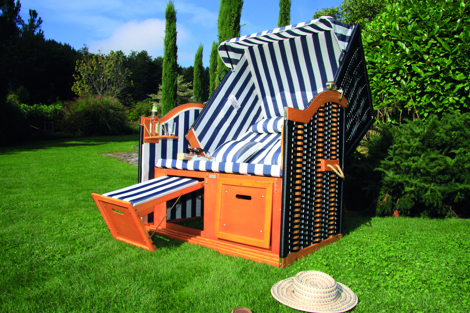 Strandkorb - blau-weiß - gestreift - 81 cm breit