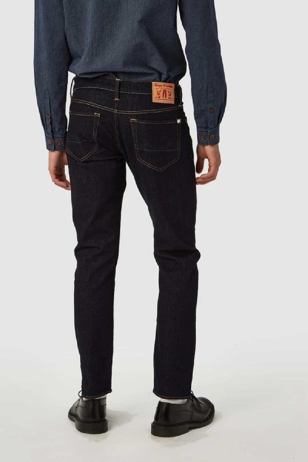 Kings Of Indigo Jeans Charles Rinse