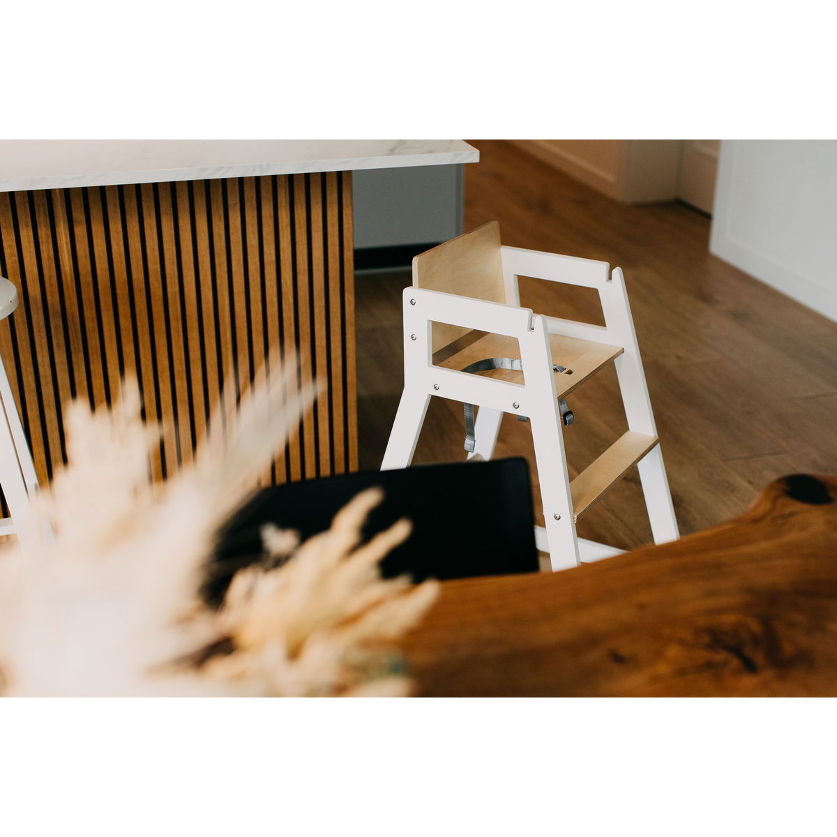 Duck WoodworksDuck Woodworks   Hochstuhl weiss