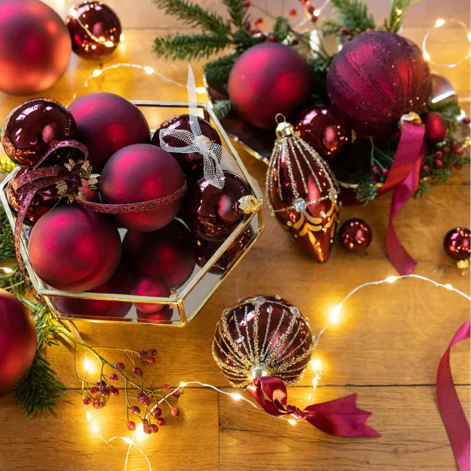Decoris Kerstballen set - 6x stuks - donker rood - glas - 6 cm
