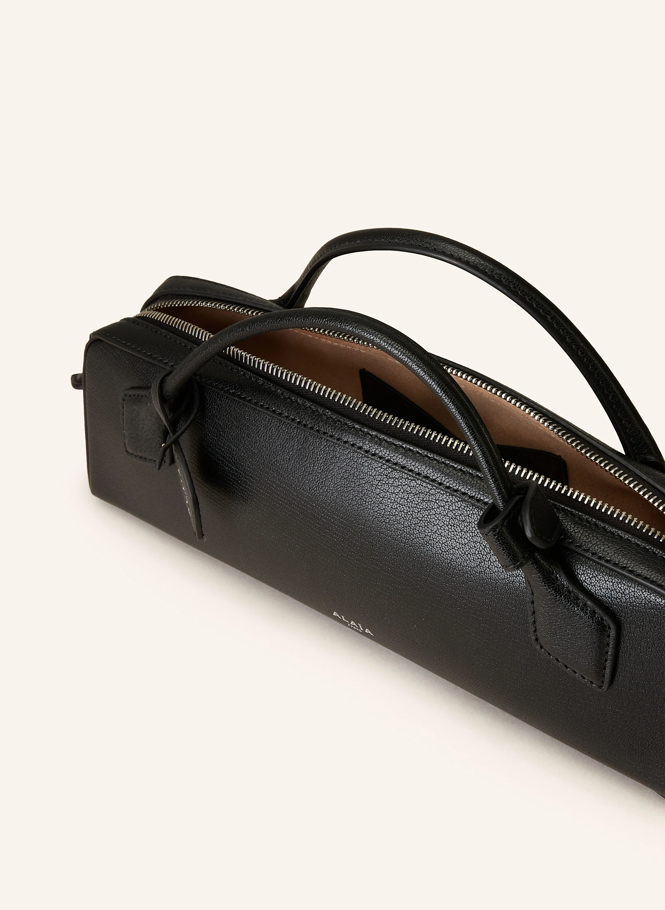 ALAÏA Schultertasche LE TECKEL MEDIUM