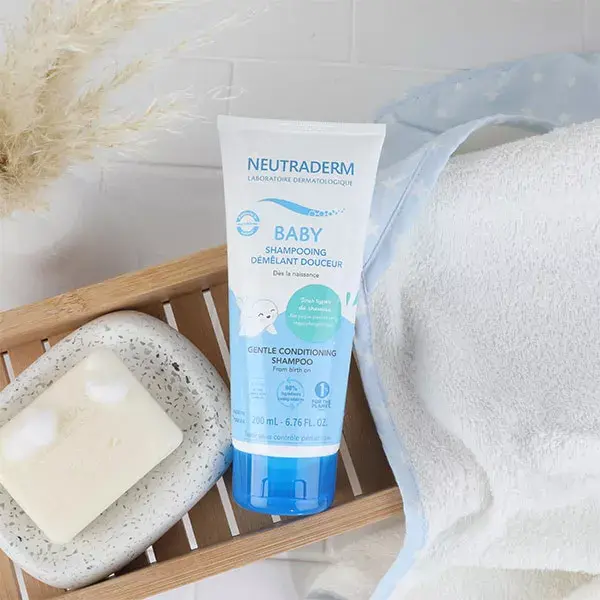 Neutraderm Baby Shampoing Démêlant Douceur 200ml