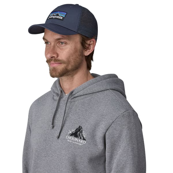 Casquette PATAGONIA P-6 LOGO LOPRO TRUCKER HAT NEW NAVY