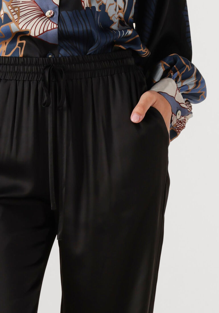 zwarte resort finest pantalon satin pants