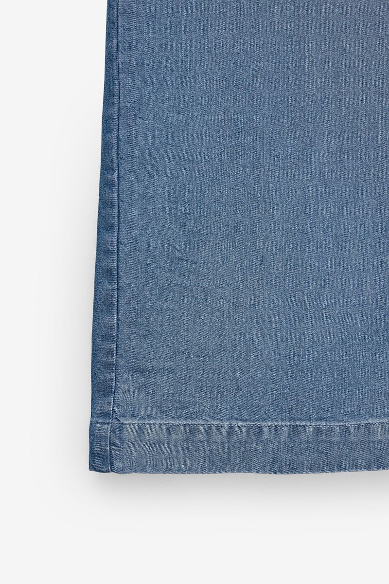 CALÇAS EM CHAMBRAY COM ELÁSTICO NA CINTURA