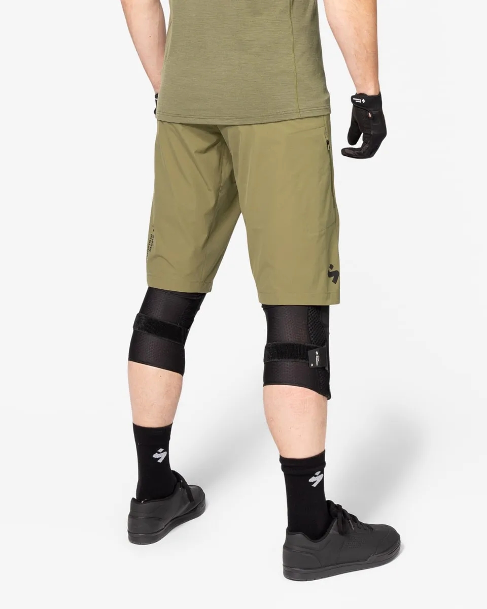 Sweet Protection Men's Hunter Slashed Shorts Woodland