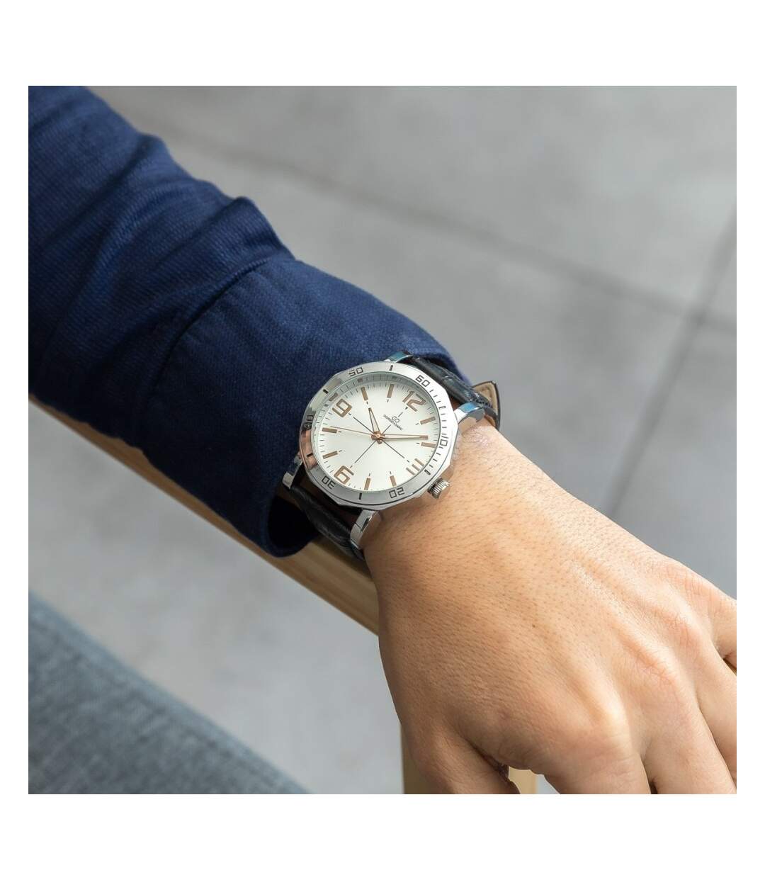 Montre d'Homme au Bracelet Noir GIORGIO