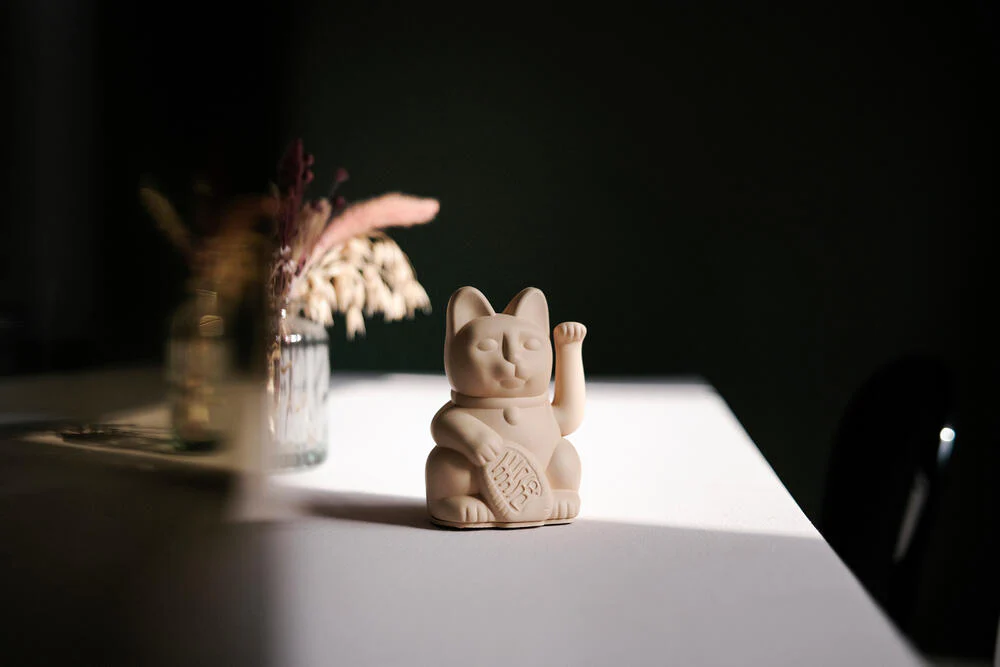 Donkey  Maneki-Neko kat, mini - Okker