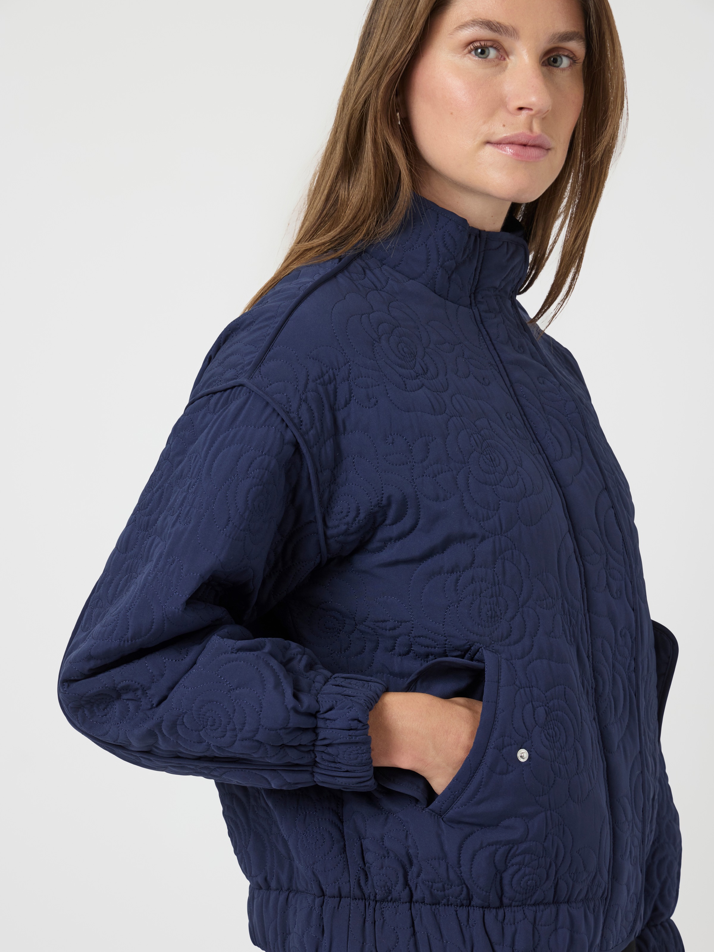 Y.A.S Blouson »YASFIPURA LS QUILTED JACKET S. NOOS« ohne Kapuze