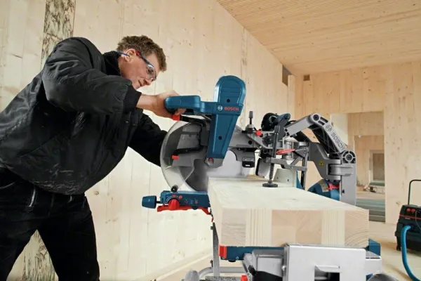 Bosch KAP-/GERINGSSAV GCM 12 GDL MED UDTRÆK