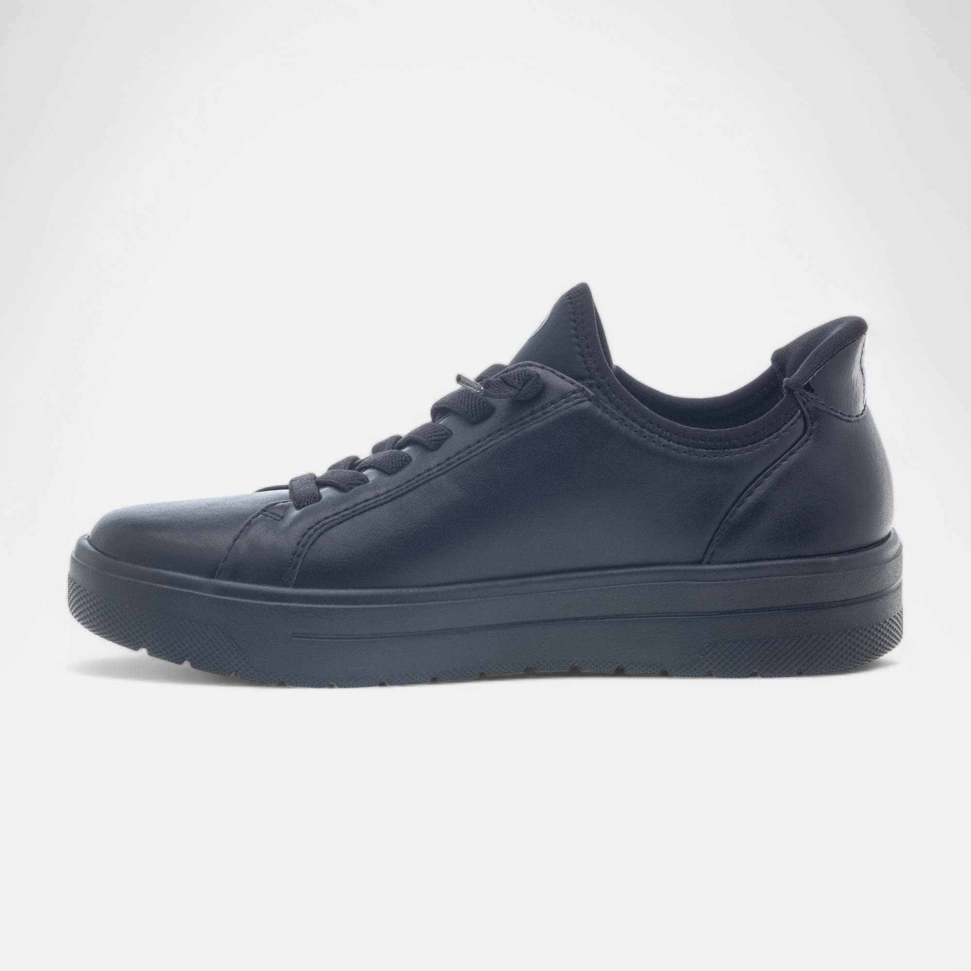 Baskets basses Femme noir vernis