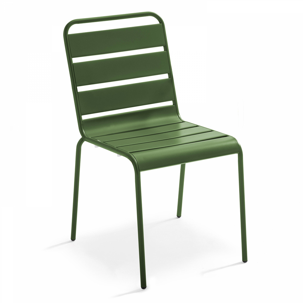Chaise en métal vert cactus