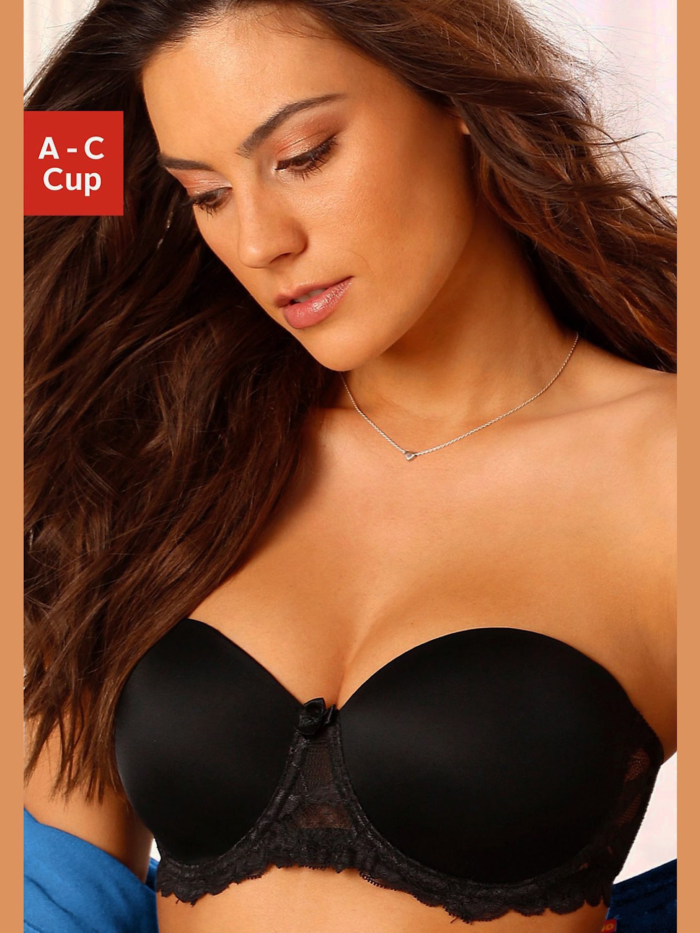 Soutien-gorge coques polyvalent : soutien-gorge sans bretelles ou sous les hauts moulants grâce aux bonnets sans coutures