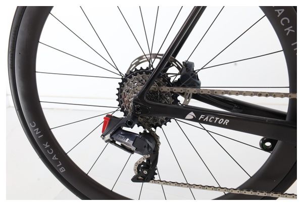 Produit reconditionné · Factor O2 Carbone AXS 12V · Noir / Vélo de route / Factor | Très bon état