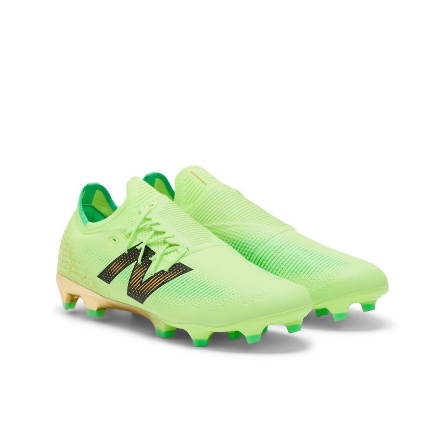 New Balance Furon V7 FG Bukayo Saka Signature Edition - Vert/Noir ÉDITION LIMITÉE