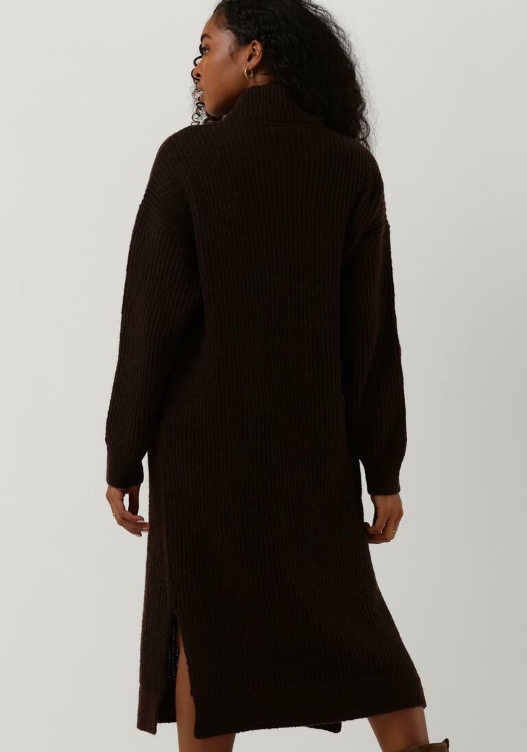 MINIMUM bruine minimum midi jurk pippalika