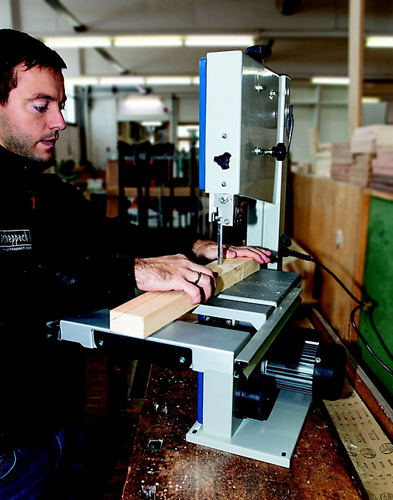 Scie à ruban Scheppach 500W 250 mm