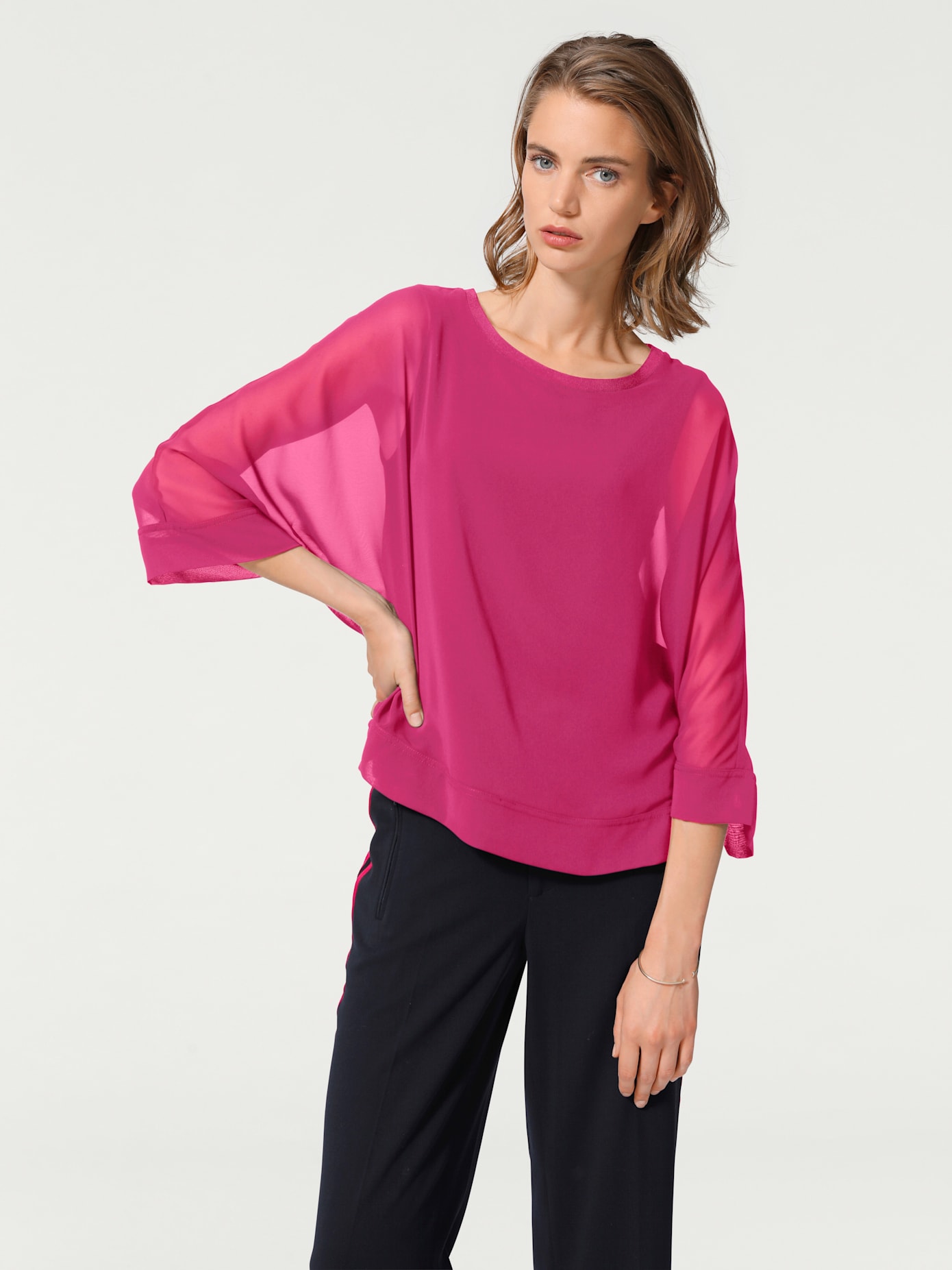 T-shirt look ample tendance