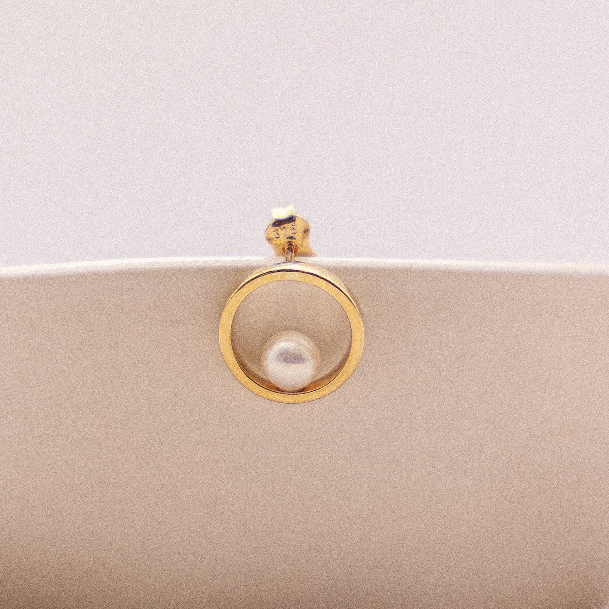 Fascination by Ellen K. Ohrringe Gold 375 Perle weiß 4,5mm