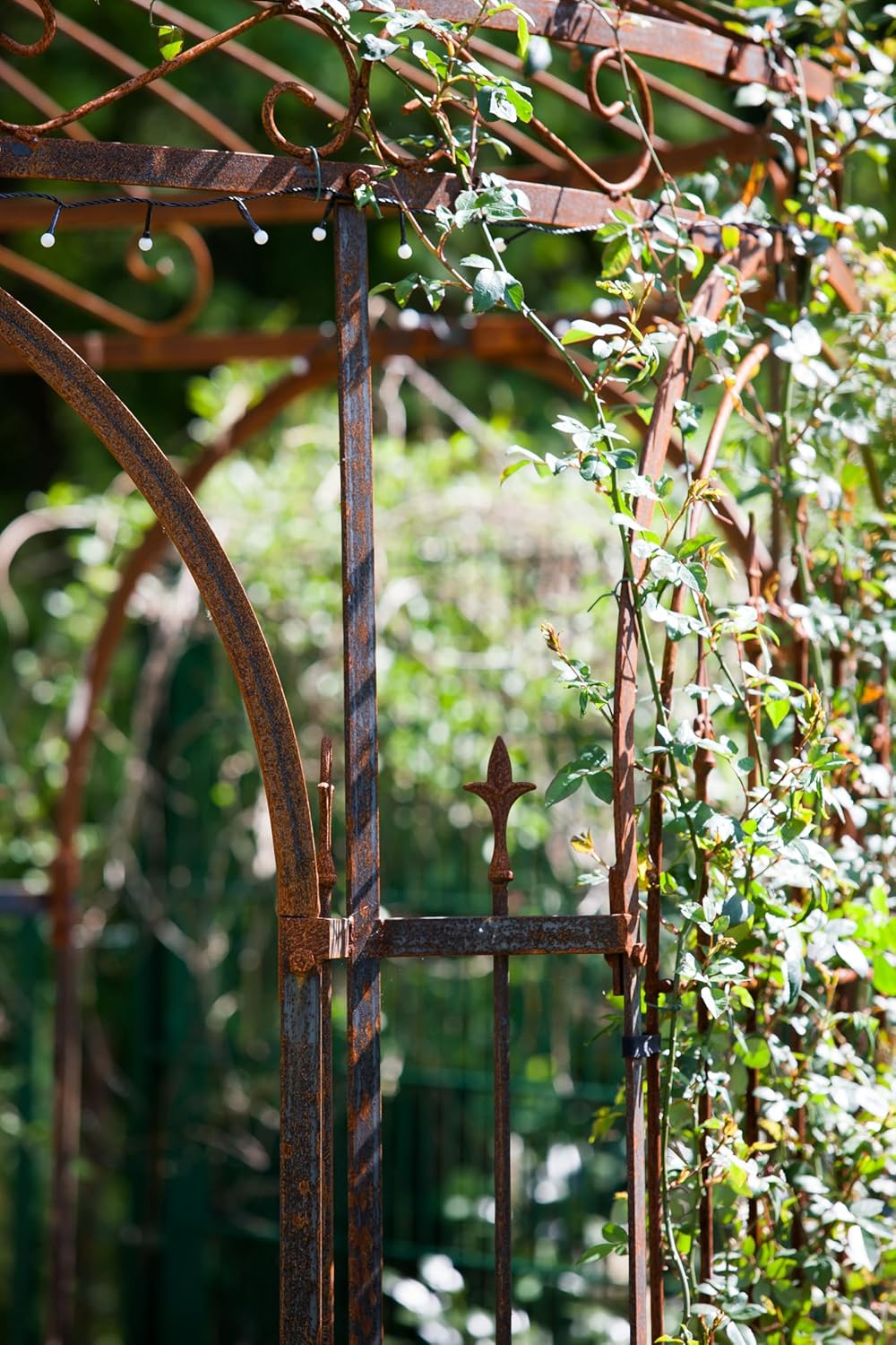 ELEO Pavillon Siena rostoptik - rund 2x2m Rankpavillon für den Garten handgeschmiedet Schmiedeeisen romantisch - Rosenpavillon Metall stabil rost Edelrost - für draußen Winterfest