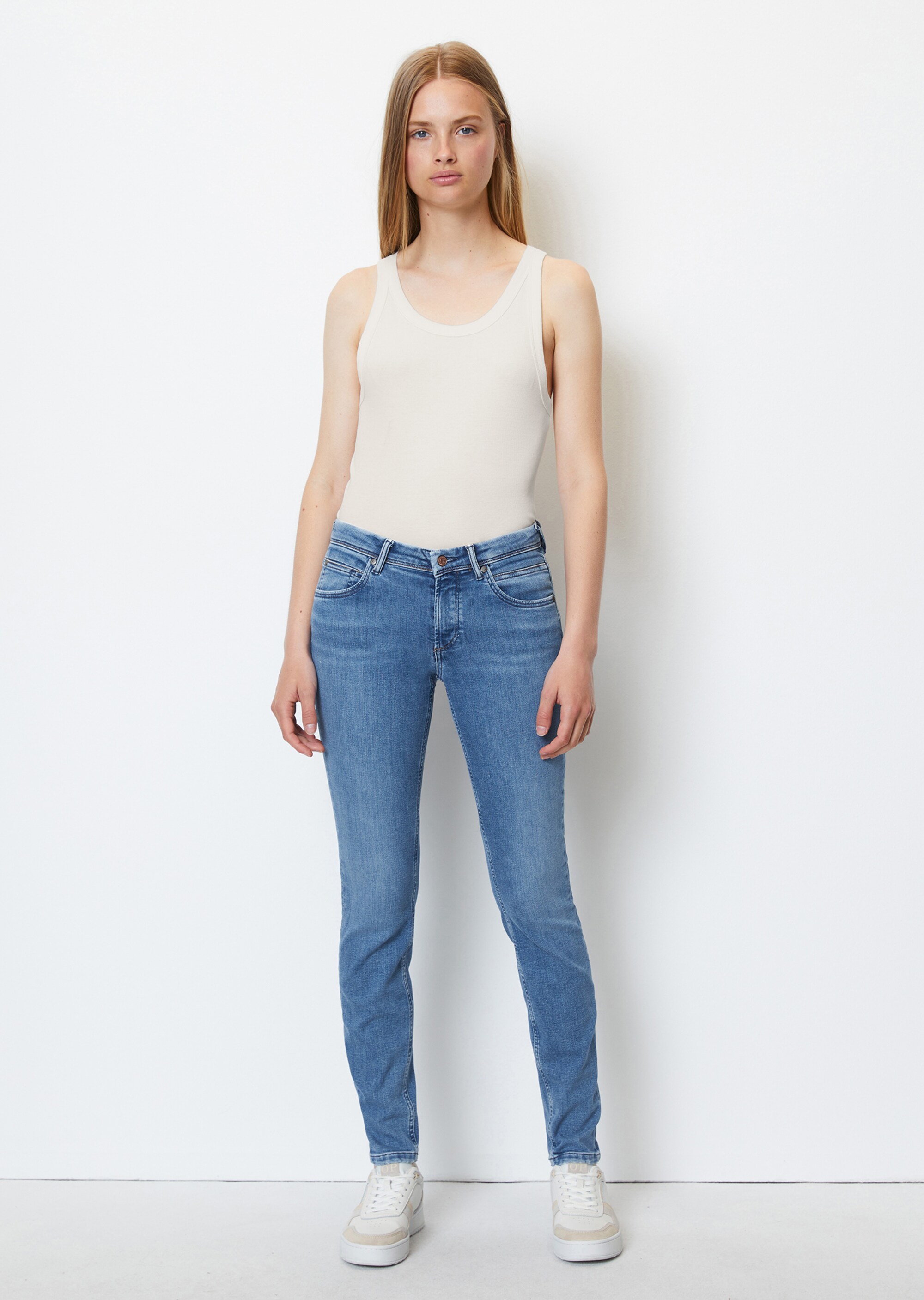 Jeans Modell ALVA slim aus Organic-Cotton-Mix-Stretch