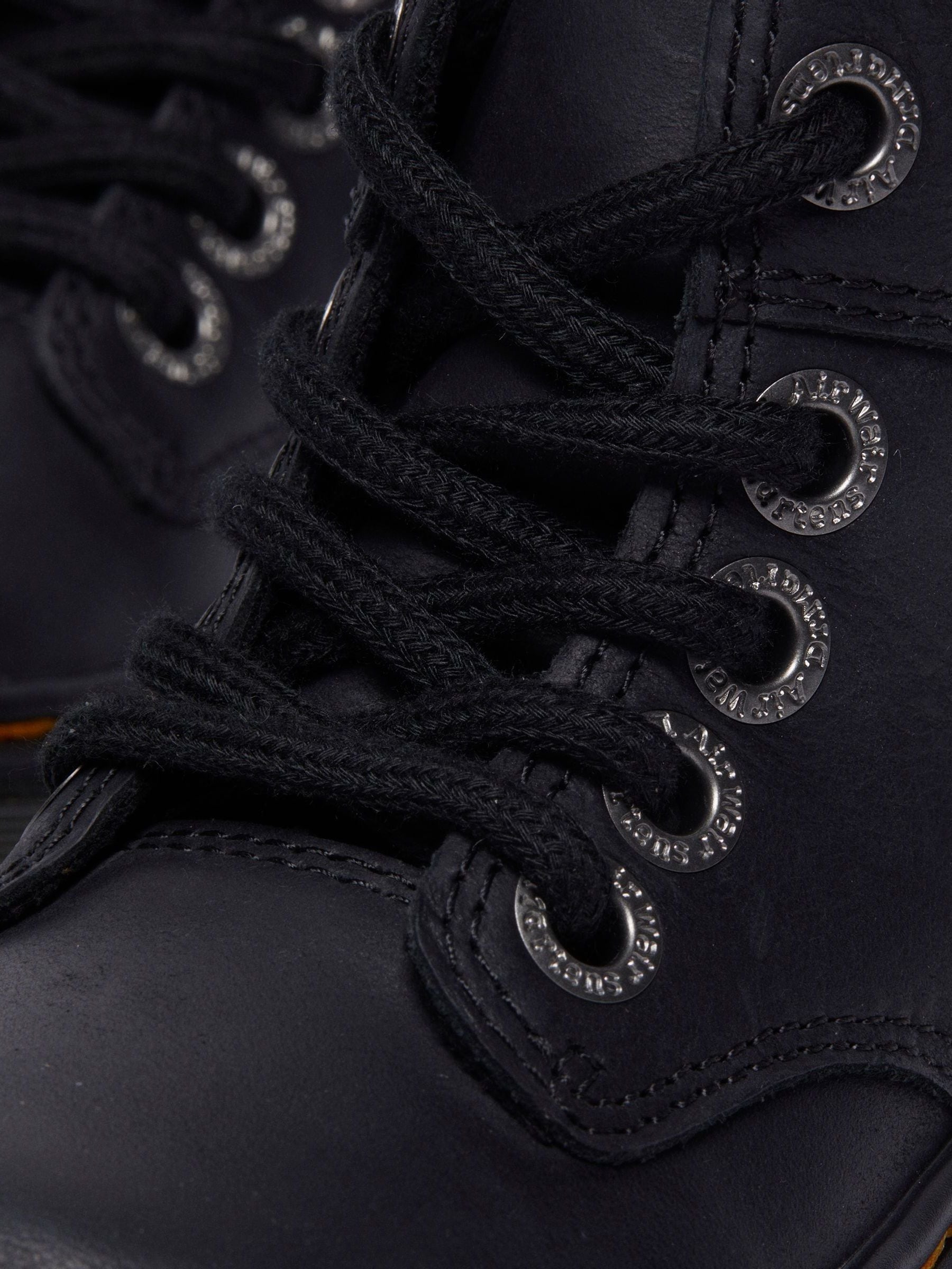 Dr. Martens Raffe Ankle T Wyoming Boots