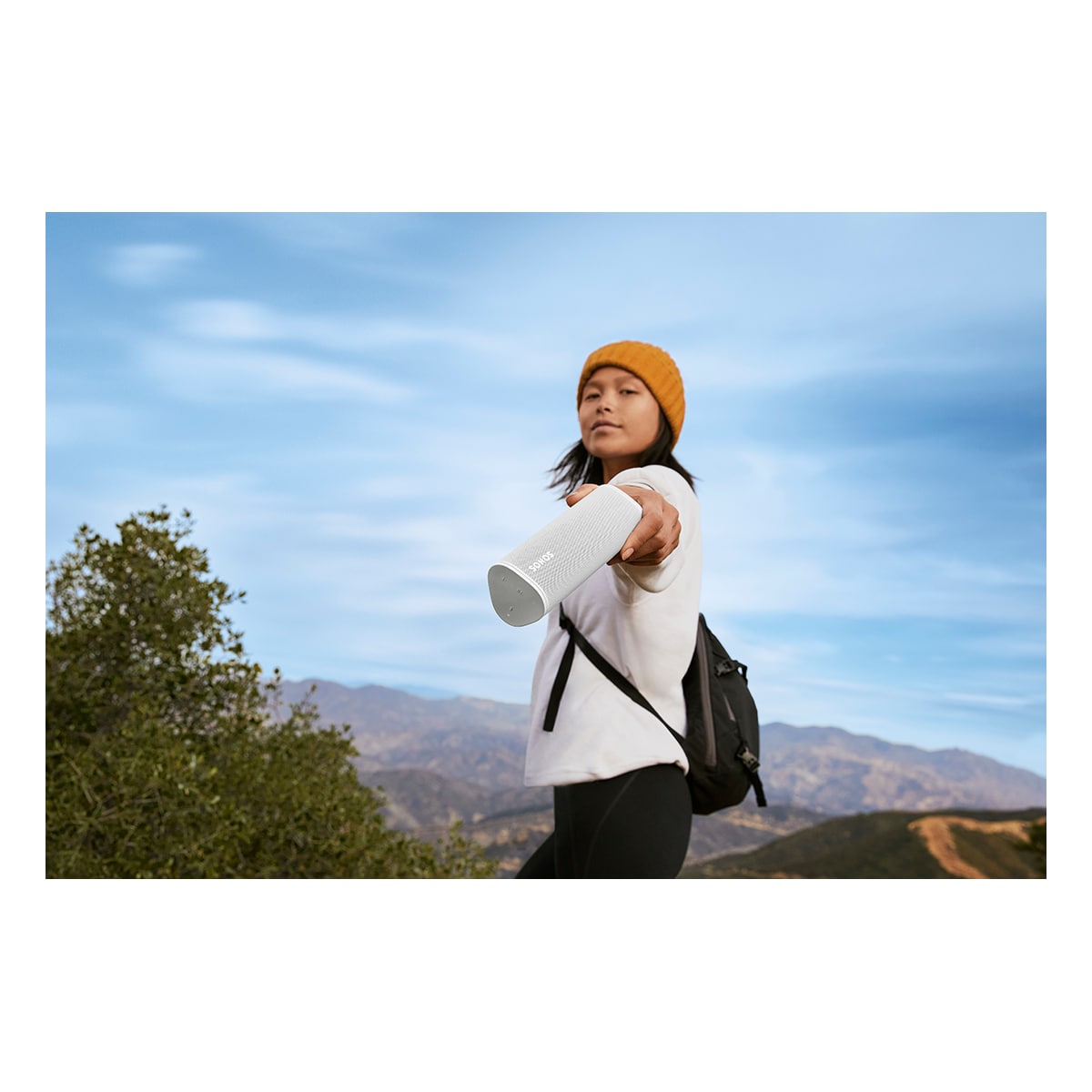 Sonos Roam bærbar trådløs høyttaler (lunar white)