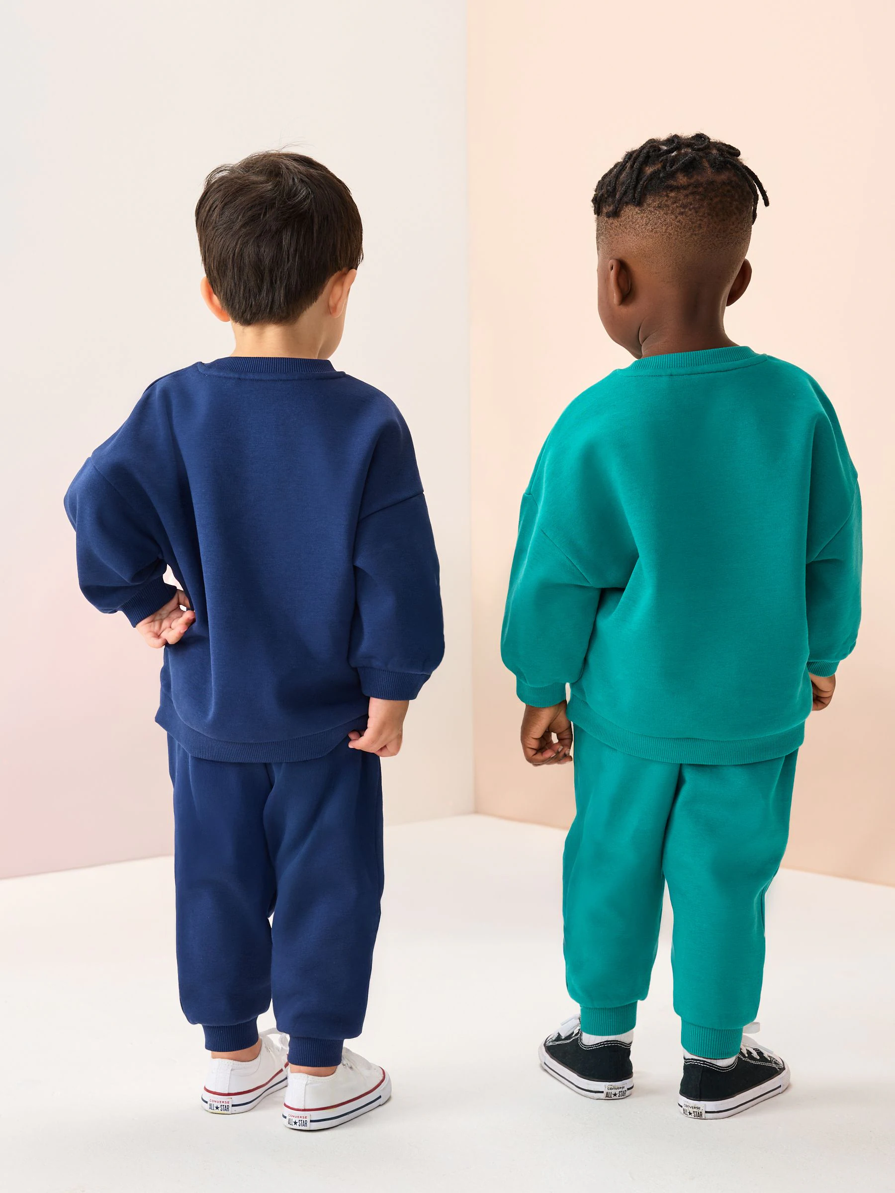 Marineblauw/Groen transport bedrukt - Bedrukte set van sweater met ronde hals en joggingbroek (3mnd-7jr)