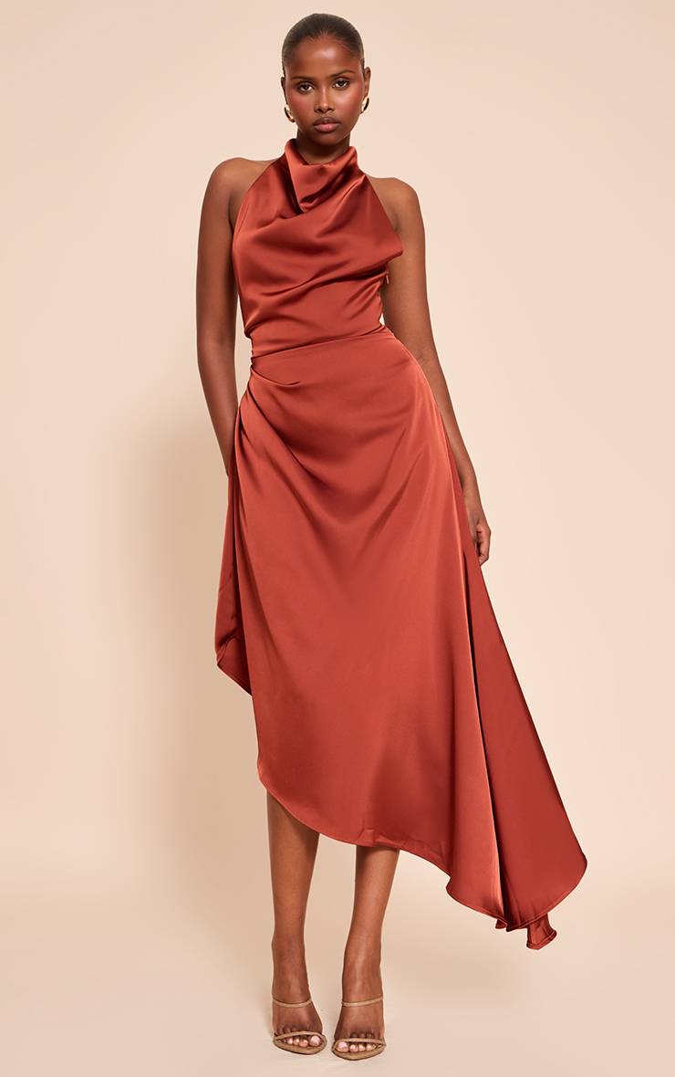 Rouille Robe Droite Asymétrique En Satin À Col Bénitier