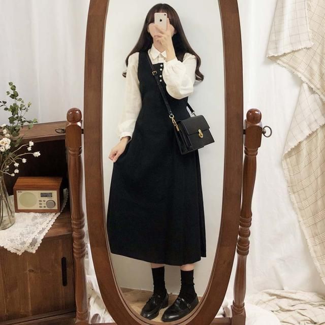 Leoom - Effen blouse met lange mouwen / Midi A-lijn overalljurk