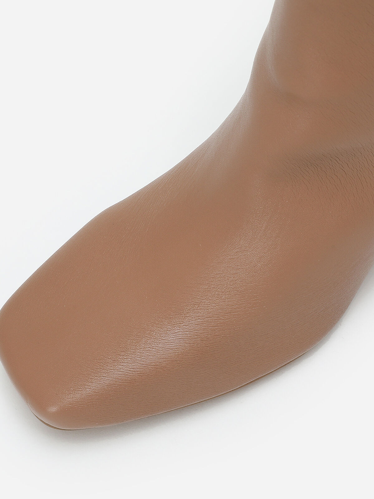 Bottines à bout et talon carrés- Camel
