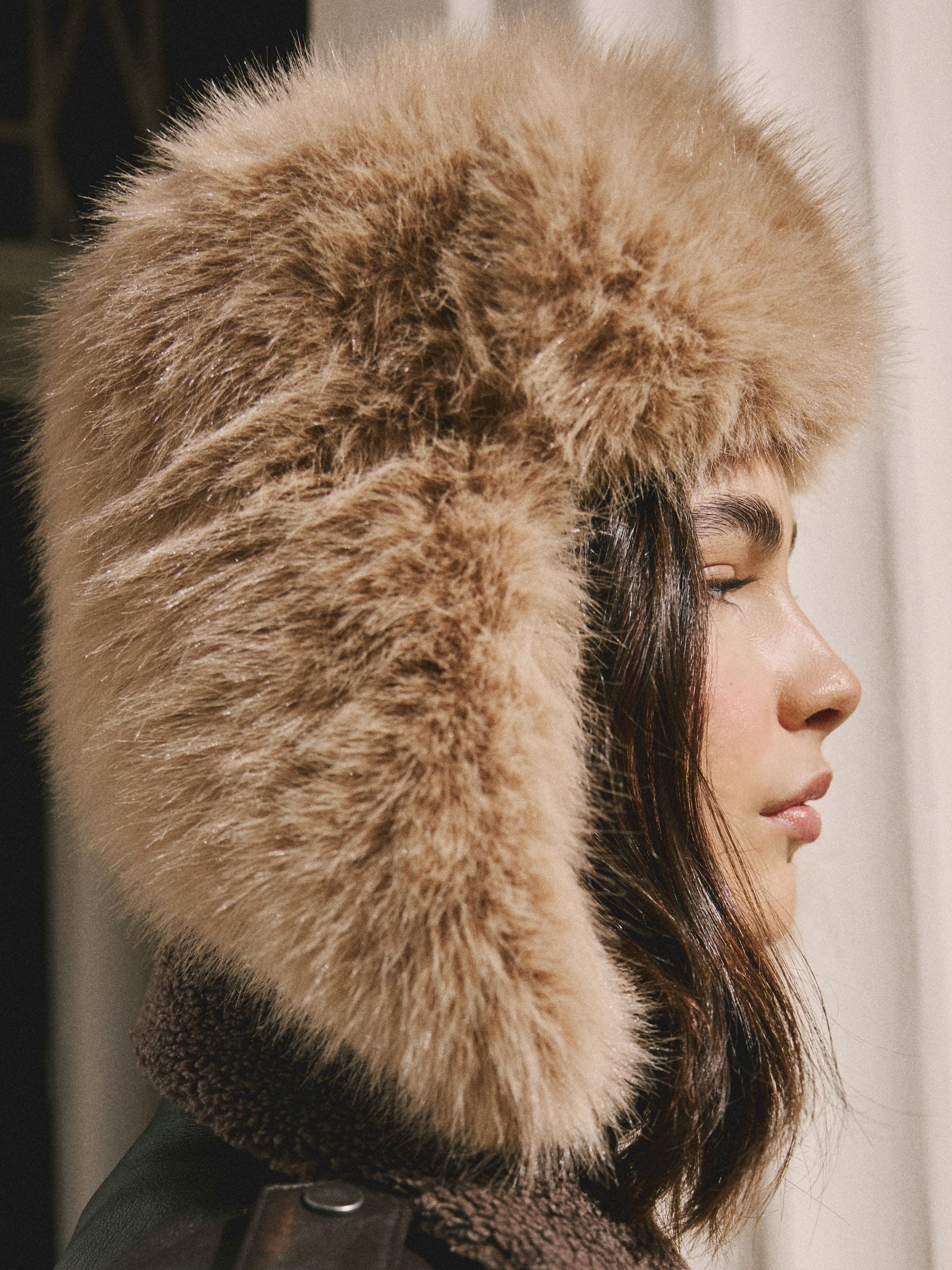 Camel - Wintermuts van imitatiebont