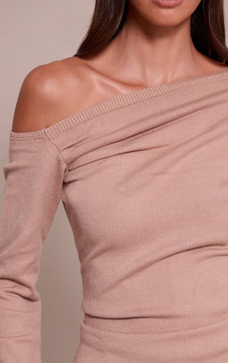 Chocolat Haut Tricoté Asymétrique