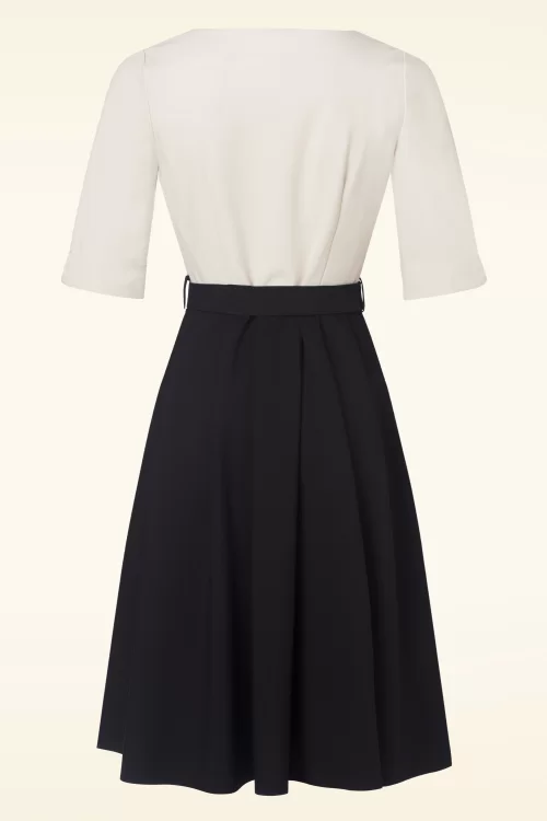 Vixen Contrast button swing jurk in zwart en gebroken wit