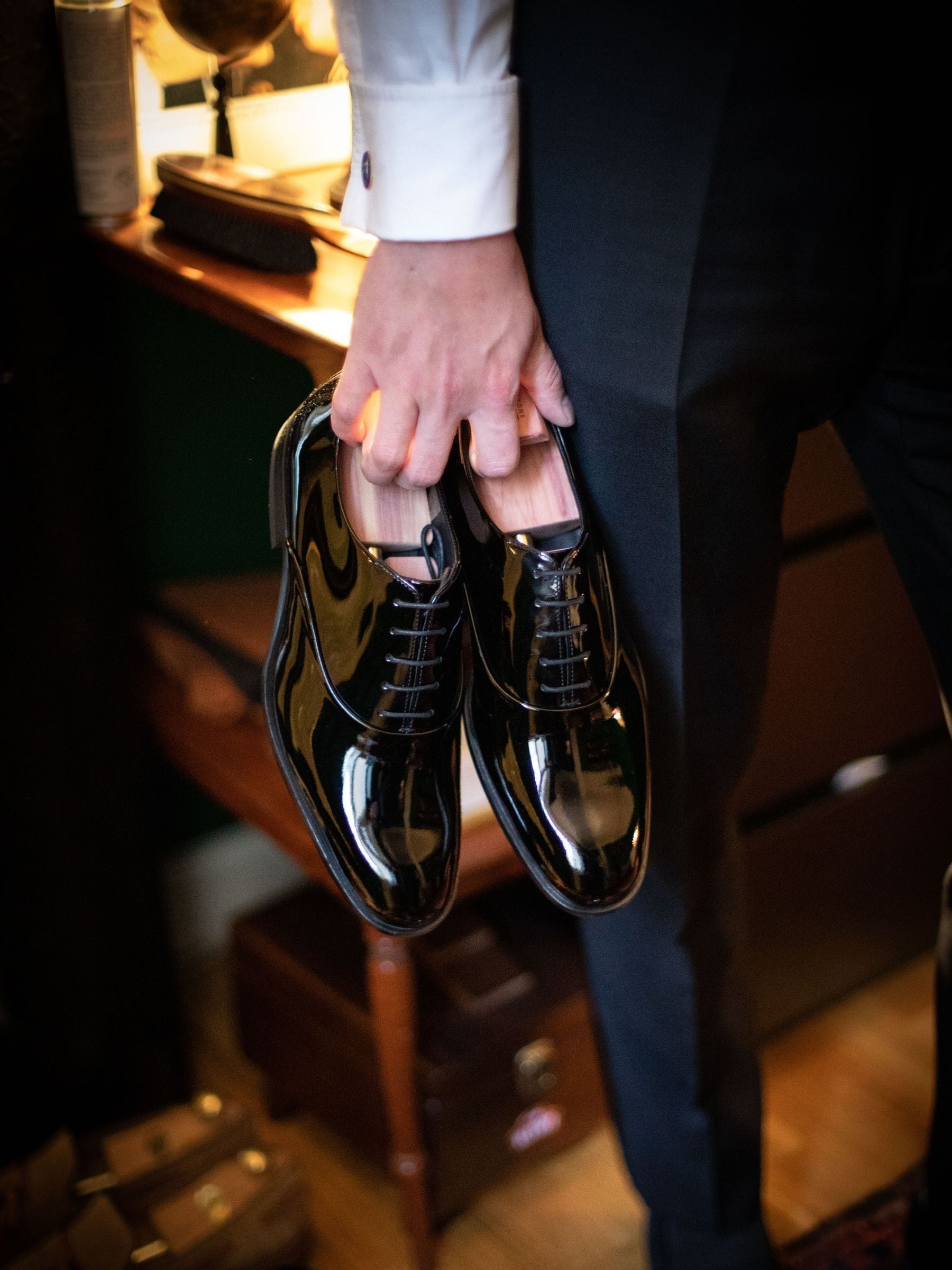 Loake - Zwarte lakleren Oxford-kostuumschoenen
