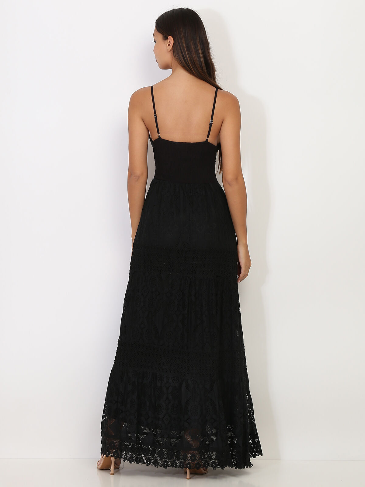 Robe longue en dentelle- Noir
