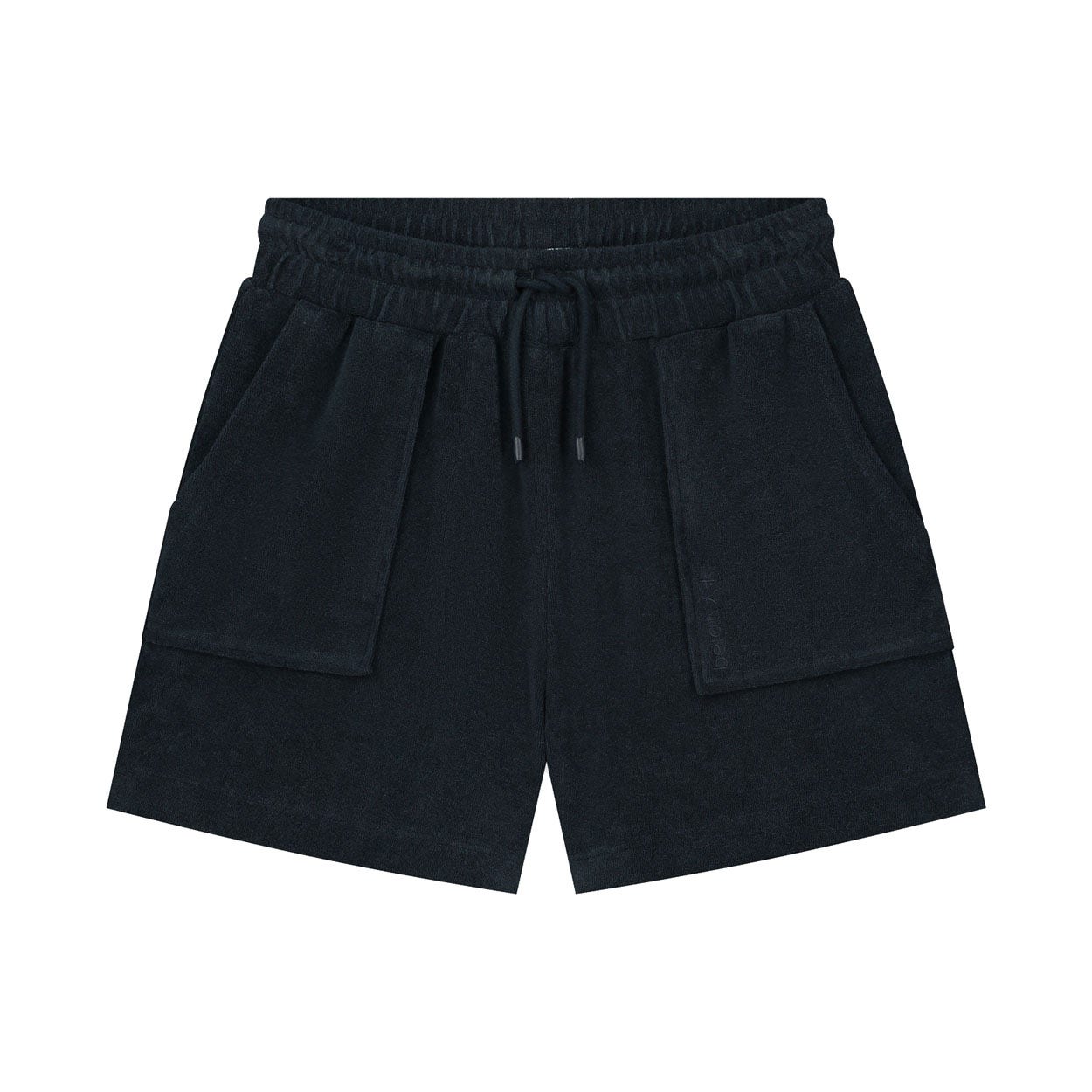 be:at:  Eefje Short