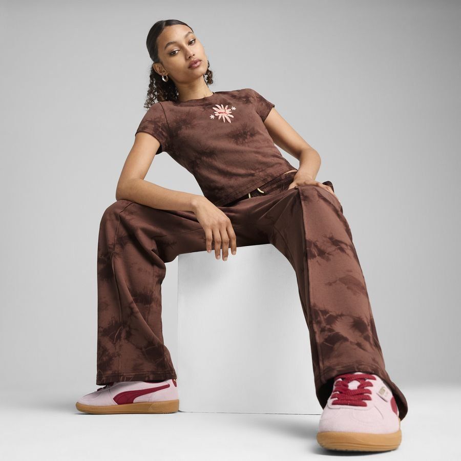 Puma WARDROBE ESS FLORAL PACK Kurzes figurbetontes T-Shirt mit Waschung und Grafik