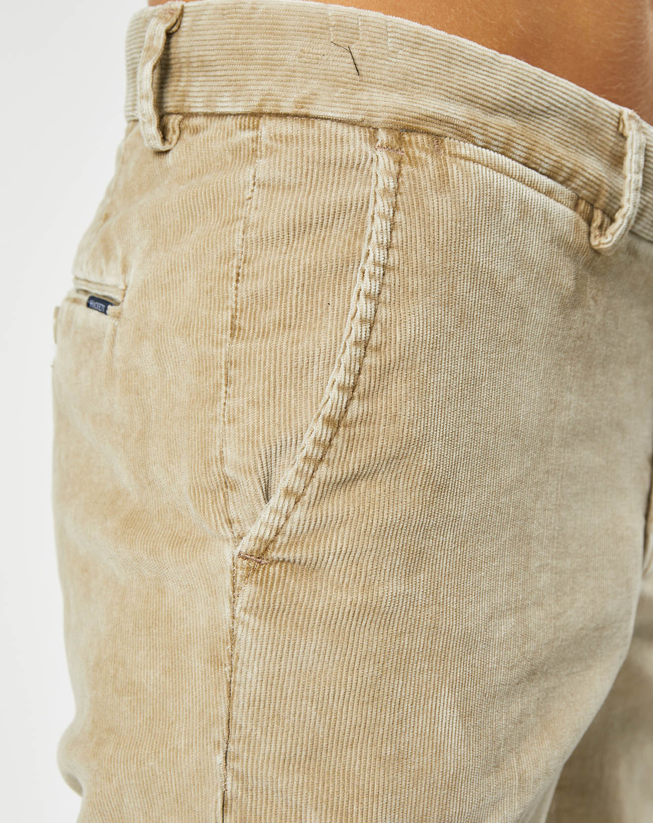 Hackett London Pantalon Chino Slim en Velours côtelé beige