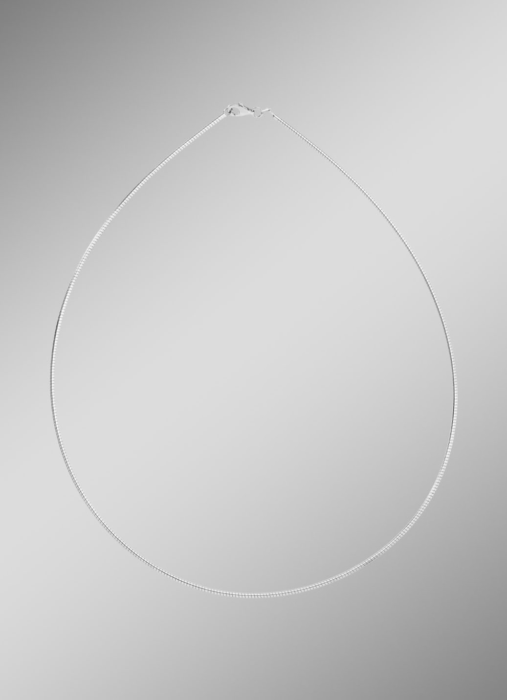 Eleganter Omega-Halsreif aus Silber