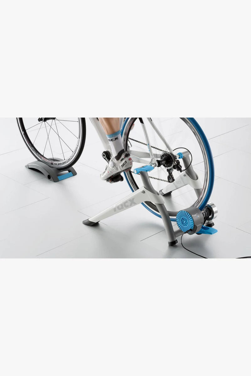 Tacx Flow Smart Rollentrainer