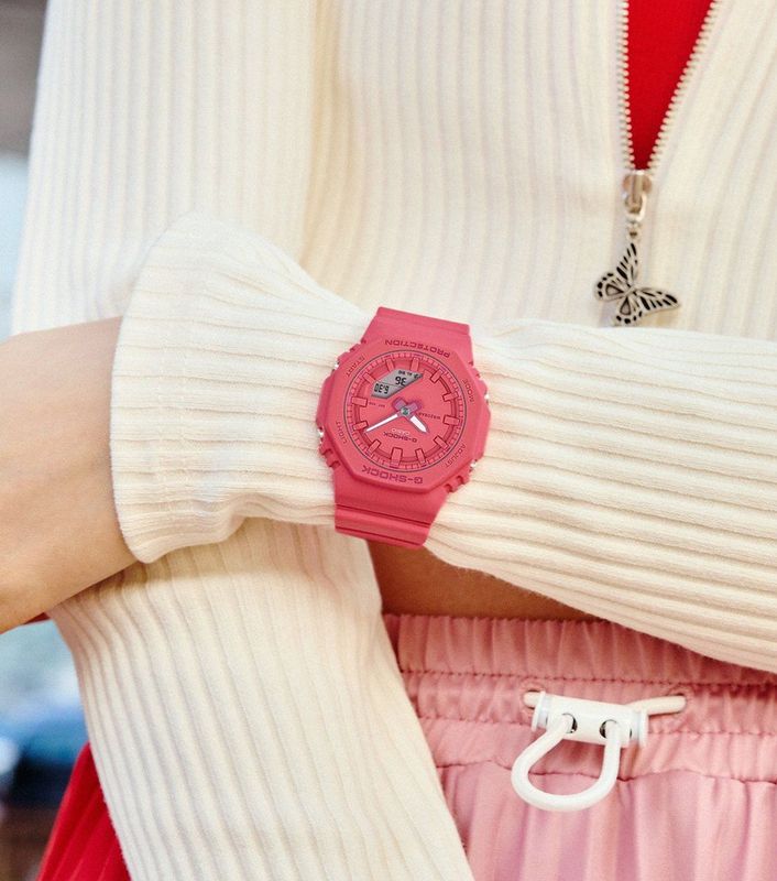 G-Shock - GMA-P2100-4AER - Horloge - Roze - Hars - Waterdicht tot 20 bar