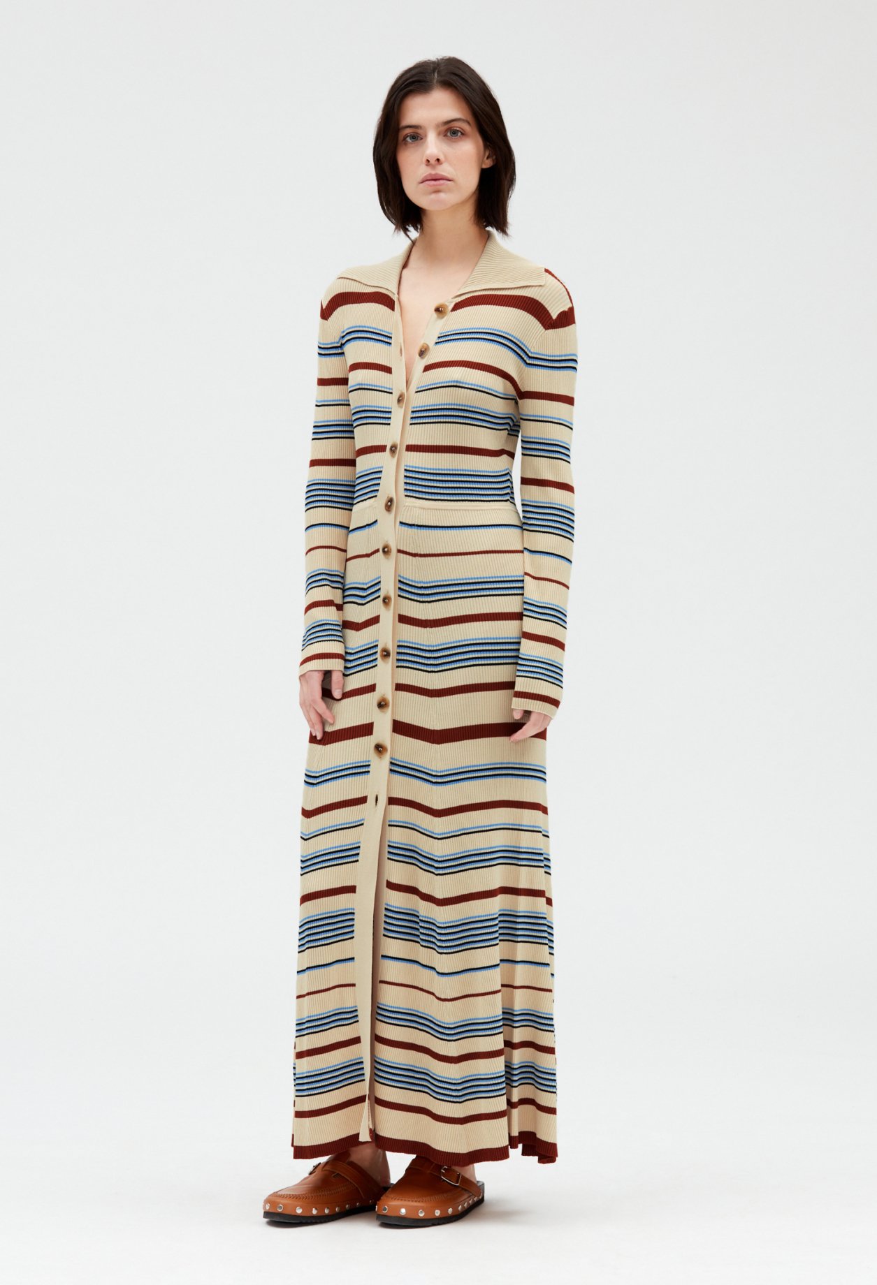 Robe midi boutonnee