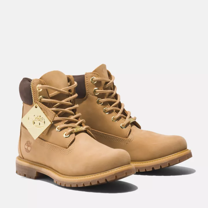 Bota Timberland Butters de 6 polegadas, edição 50, para mulheres, na cor Golden Butter.