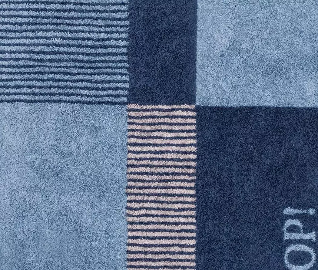 Duschtuch Divided Squares 80 x 150 cm