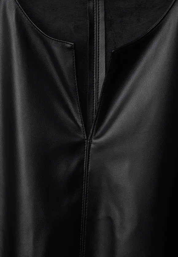 Kleid in Lederoptik - Black