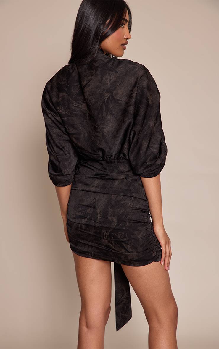 Noir Robe Mini Col V En Satin Imprimé