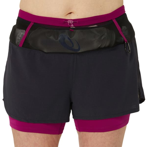 Short running ASICS FUJITRAIL 2-N-1 SHORT W PERFORMANCE BLACK/BLACKBERRY